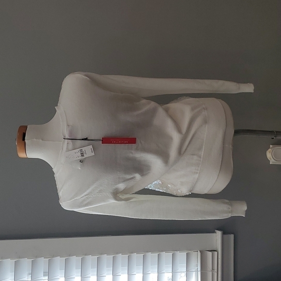 NY&C Beautiful Sequin Sweater featuring gem buttons (NWT) - Picture 2 of 7